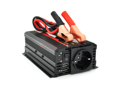 Инвертор напряжения CARMAER1500W, 12 / 220V с аппроксимированной синусоидой, 1 универсальная розетка
