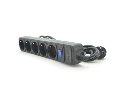 Сетевой удлинитель MERLION B518, 220В 10А, 5 розеток, 1,8 м, сечение 3х0,75мм, черный Q50