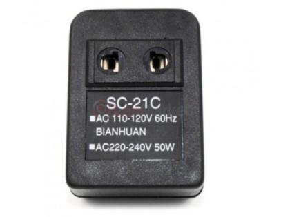 Преобразователь напряжения трансформаторный 50W Input 110 V/Output 220V, + универсальная розетка