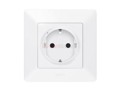 Умная розетка 2К + З (Valena Life with NETATMO), 16А 230В, белый