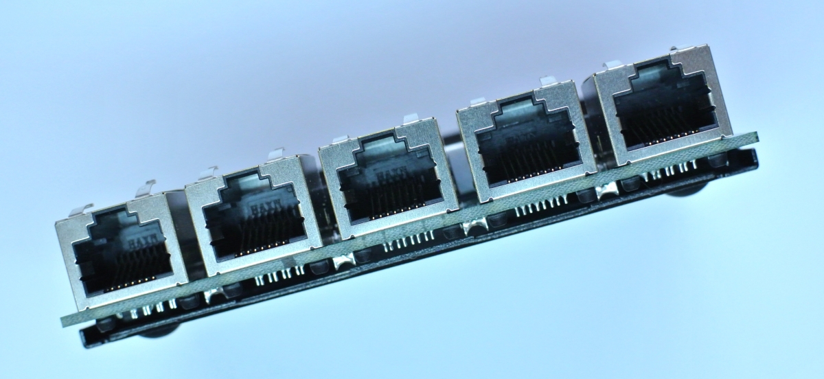 EdgeRouter X (ER-X) порты