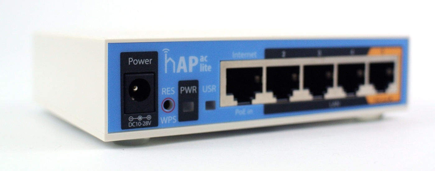 hAP ac lite - вид на переднюю часть 
