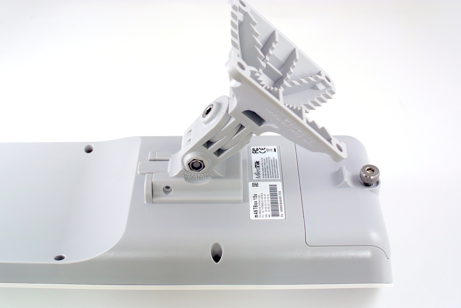 mANTBox 15s - крпеление quickMOUNT pro в комплекте