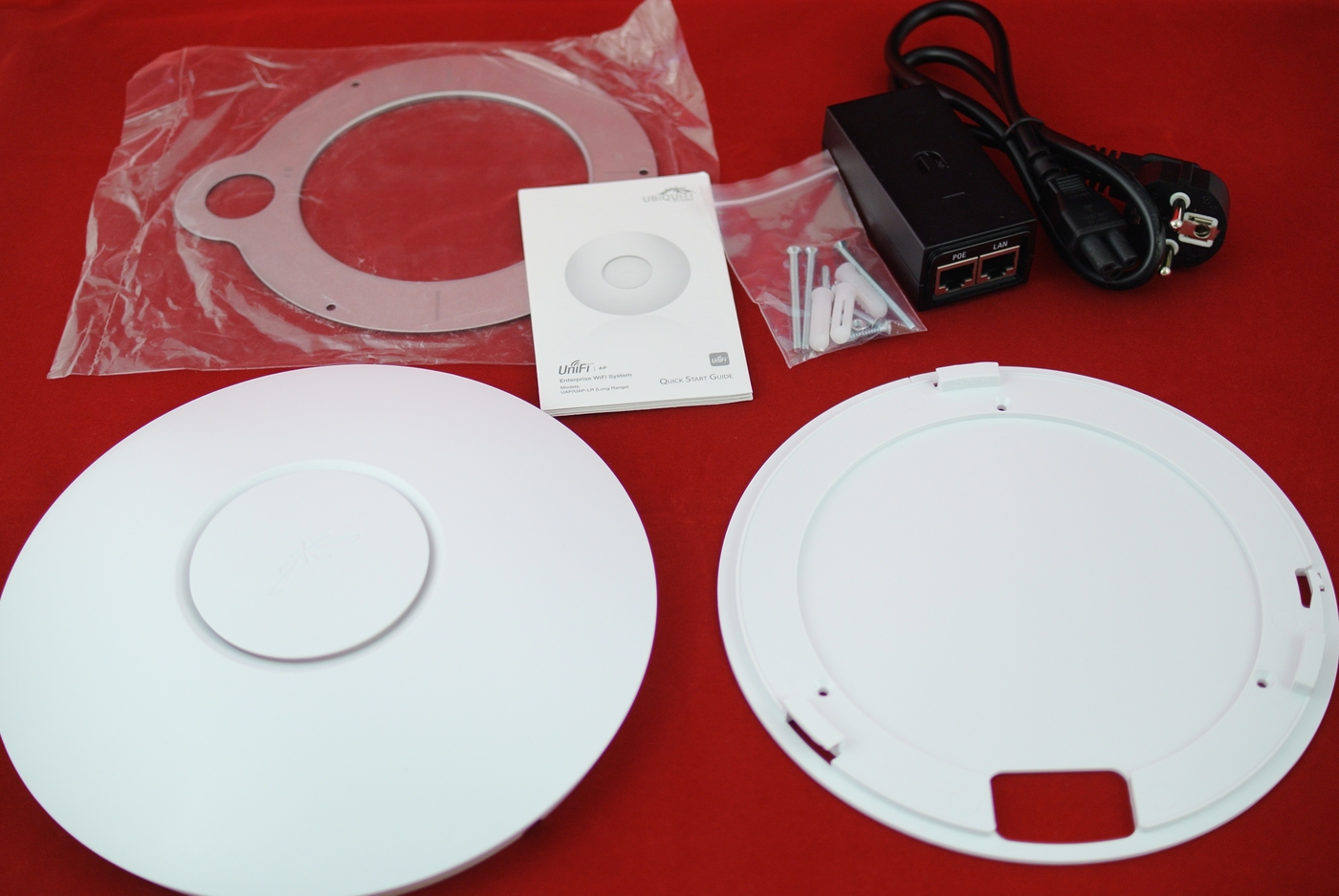 UniFi AP комплектация 