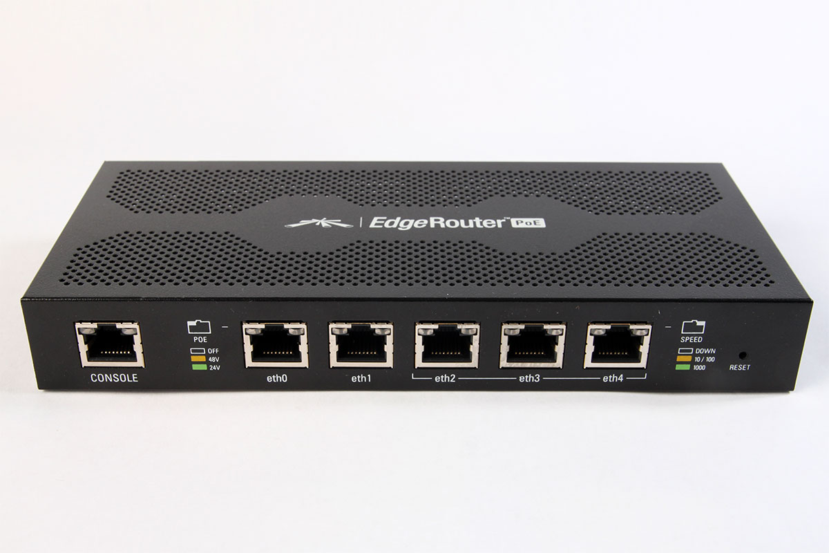 Edge Router PoE порти Edge Router PoE порты