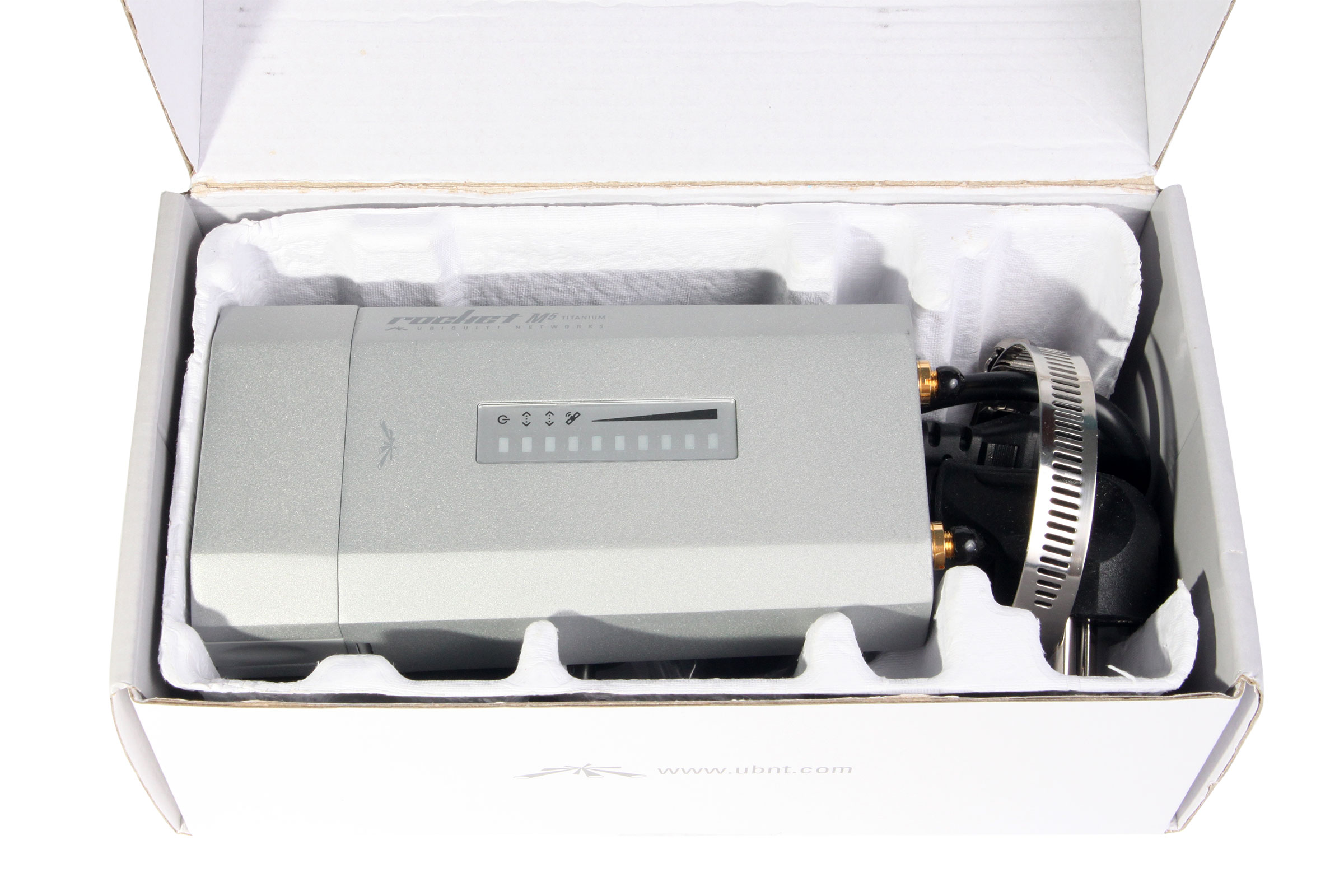 Ubiquiti Rocket M5 Titanium - упаковка Ubiquiti Rocket M5 Titanium - упаковка