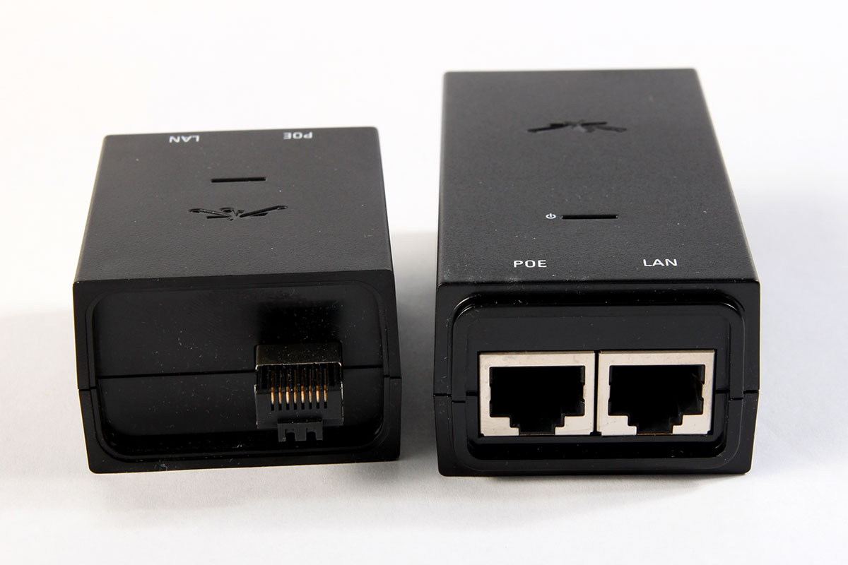 PoE адаптер та Ubiquiti airGateway PoE адаптер и Ubiquiti airGateway
