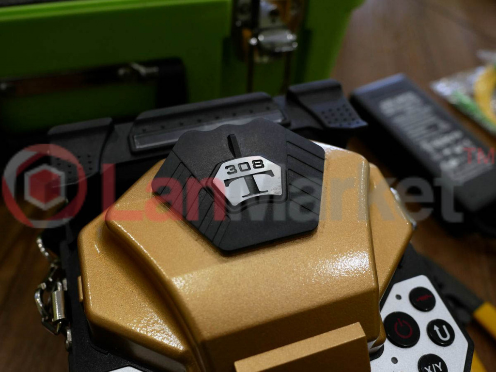 19_skycom_t-308x_pic11.jpg 19_skycom_t-308x_pic11.jpg