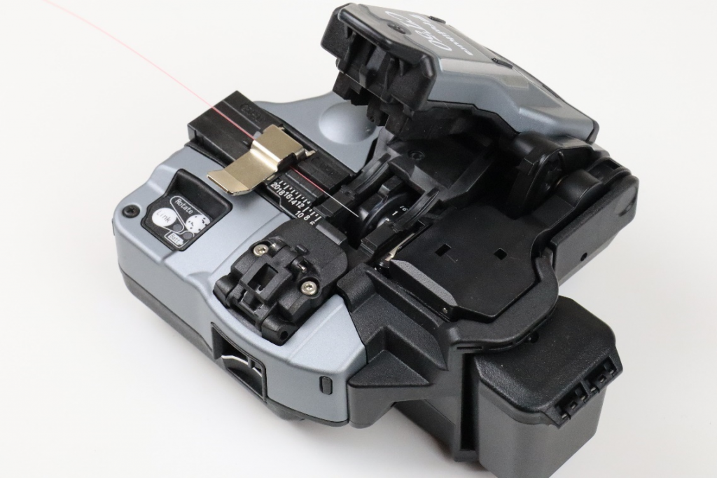 ris11v.png ris11v.png