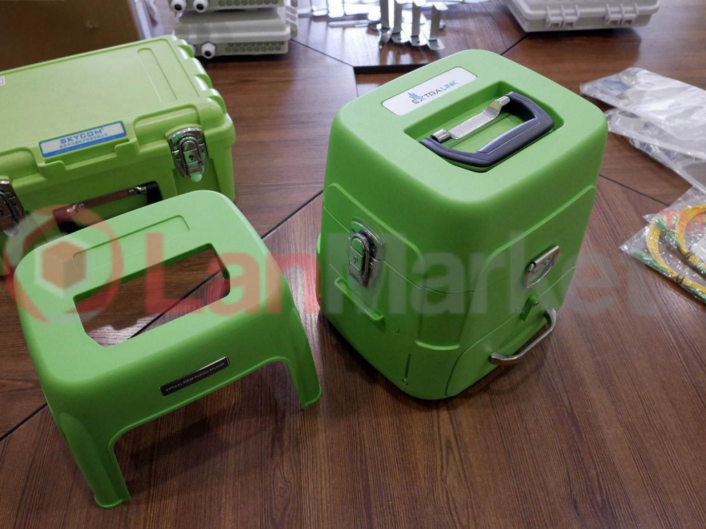 25_signal_fire_ai-8c_pic4.jpg 25_signal_fire_ai-8c_pic4.jpg