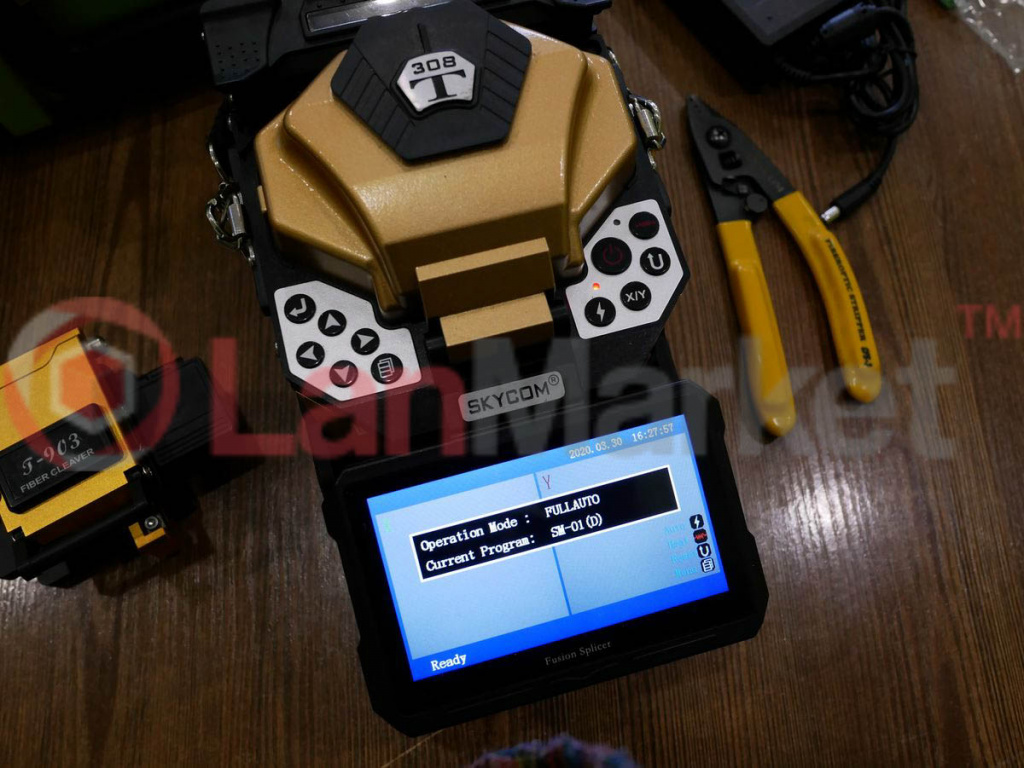 12_skycom_t-308x_pic4.jpg 12_skycom_t-308x_pic4.jpg