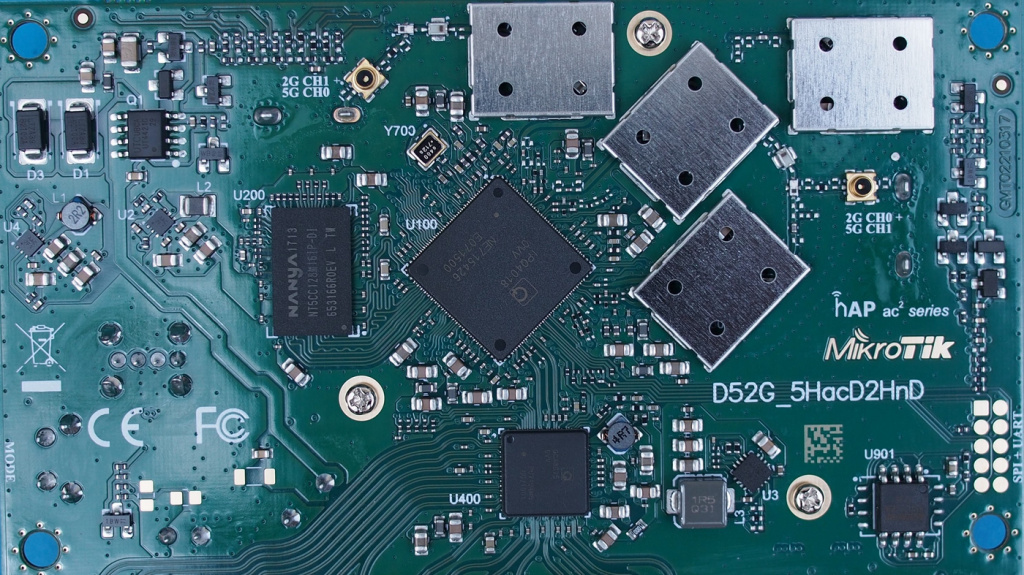 hap_ac2_RBD52G-5HacD2HnD-TC_pic17_cpu_ipq4018.JPG