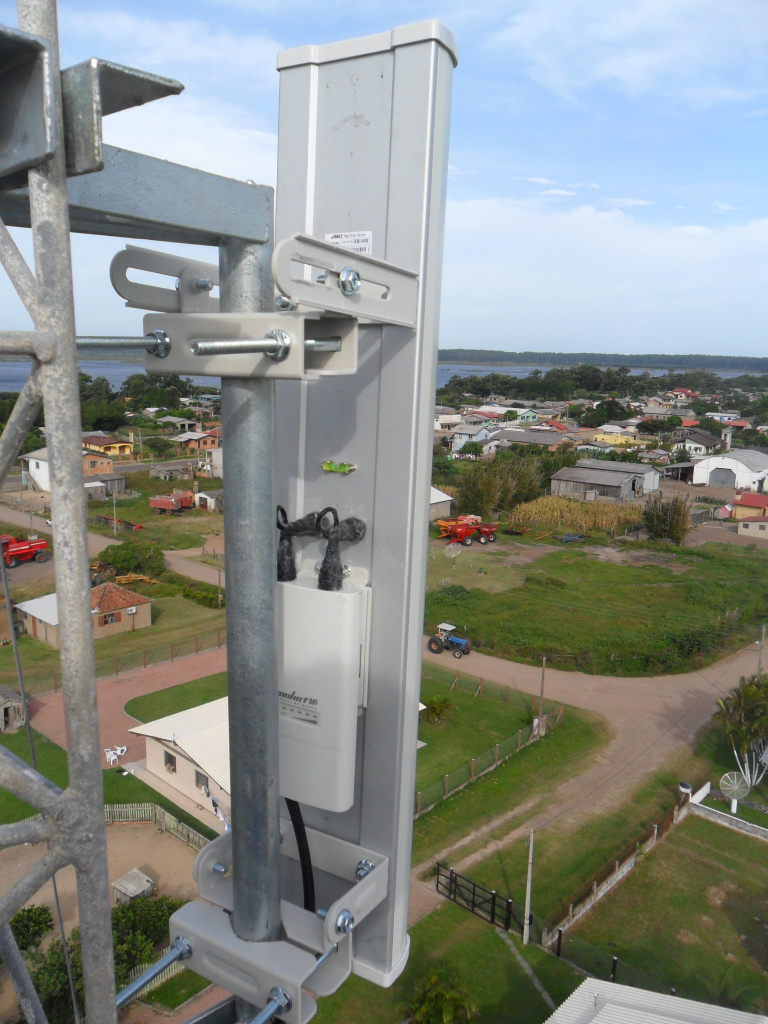 Вибір обладнання під час побудови базової станції WISP Выбор оборудования при построении базовой станции WISP