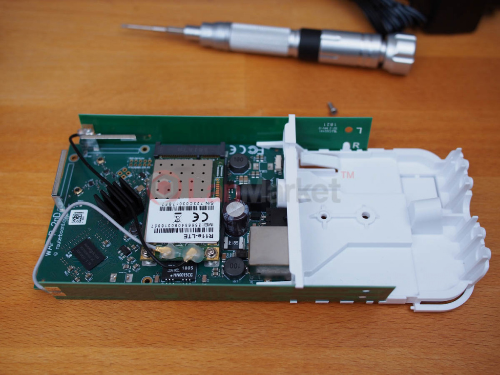 section1_wap_lte_kit_review_pic18_hardware_overview.jpg section1_wap_lte_kit_review_pic18_hardware_overview.jpg