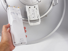 Огляд Ubiquiti Rocket 5ac Prism: оптимальне рішення для базових станцій та лінків PTP за співвідношенням ціна/якість 